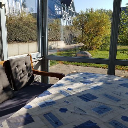 Ferienwohnung 4 Im Haus Am See Mit Wintergarten Und Terrasse Seedorf  Kamer foto