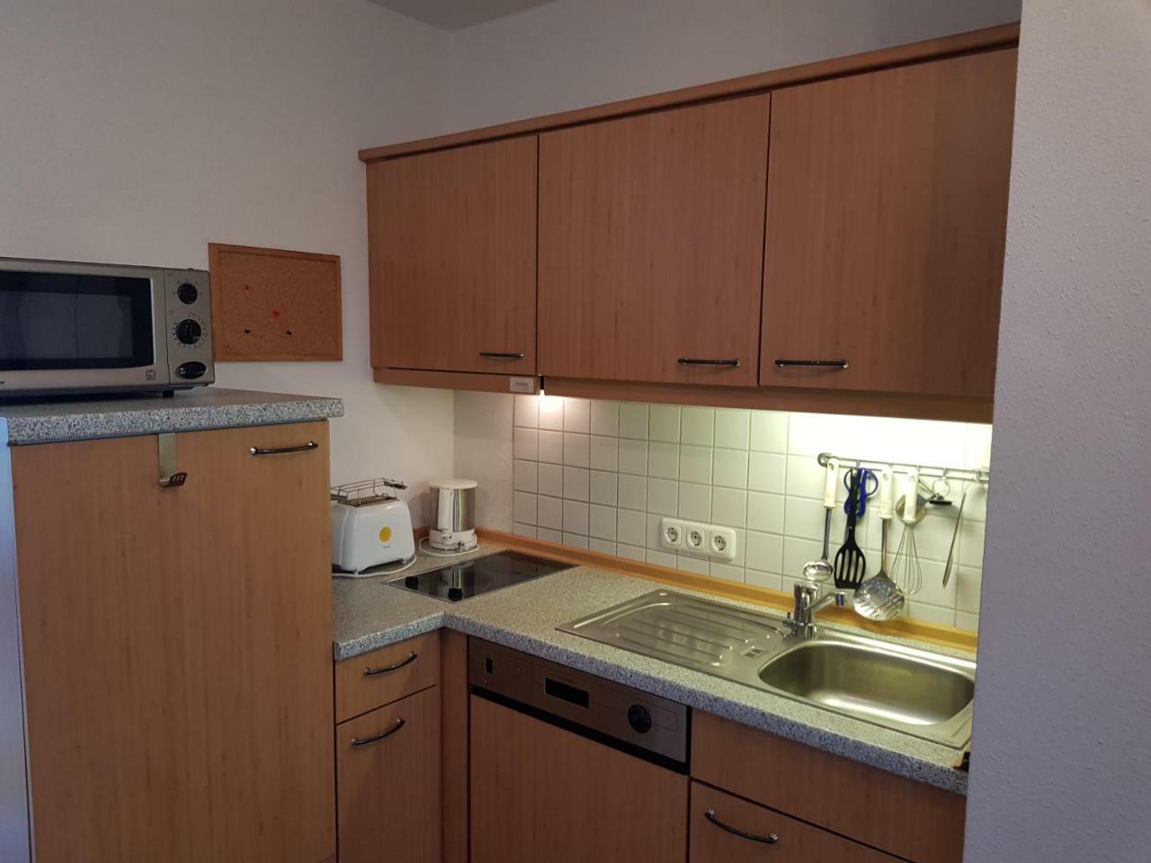 Ferienwohnung 4 Im Haus Am See Mit Wintergarten Und Terrasse Seedorf  Kamer foto